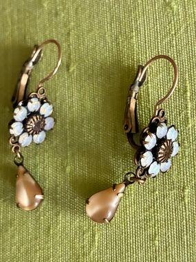 Liz Palacios leverback earrings
